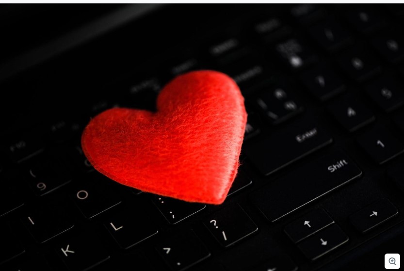 KAKO OSTVARITI KONTAKT S DJEVOJKAMA SA OGLASA