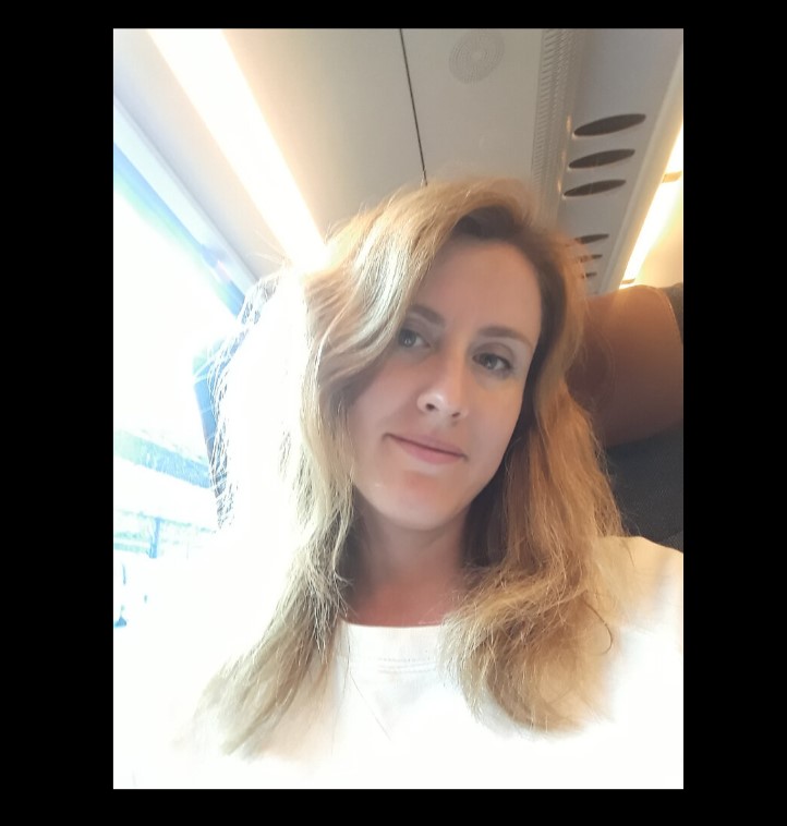 SUADA TRAZI POZNANSTVO I LJUBAV