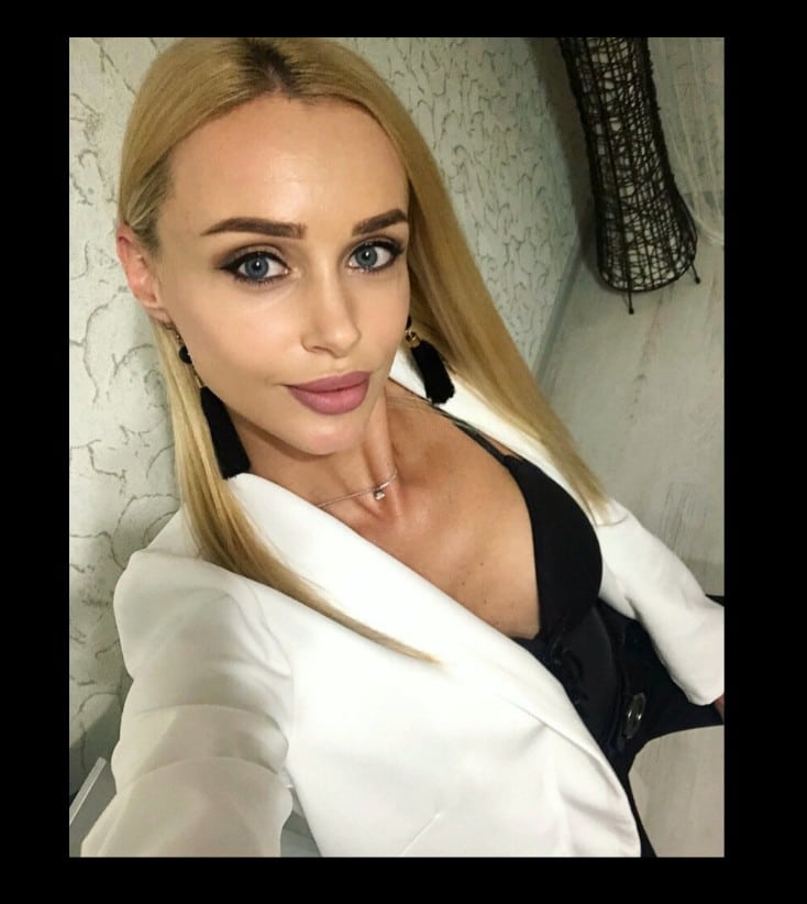 TAMARA(36)”ŽELIM UPOZNATI ZANIMLJIVOG SAGOVORNIKA;DODAJTE ME NA FACEBOOK”