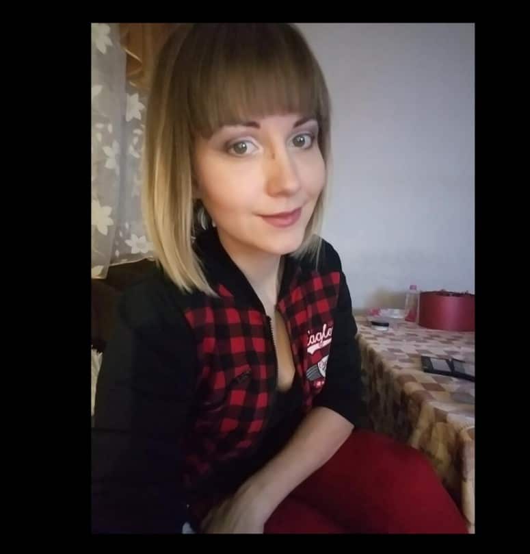 RADOJKA(38)TRAŽIM INTERESANTNOG SAGOVORNIKA,JAVITE SE