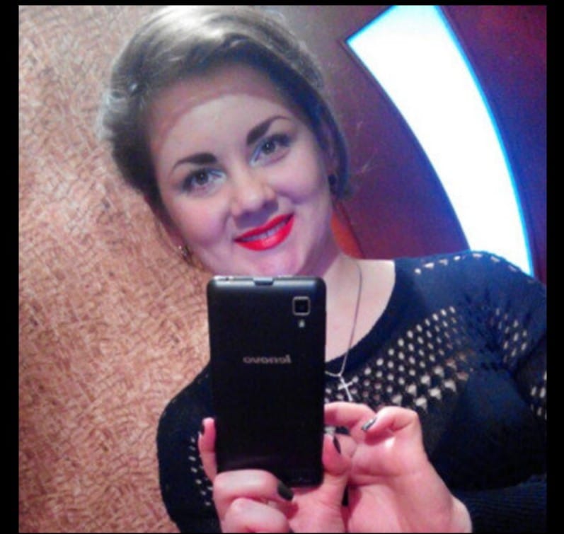 AMRA(37)RAZVEDENA SAM I TRAZIM DRUGU ŠANSU DODAJTE ME NA FACEBOOK