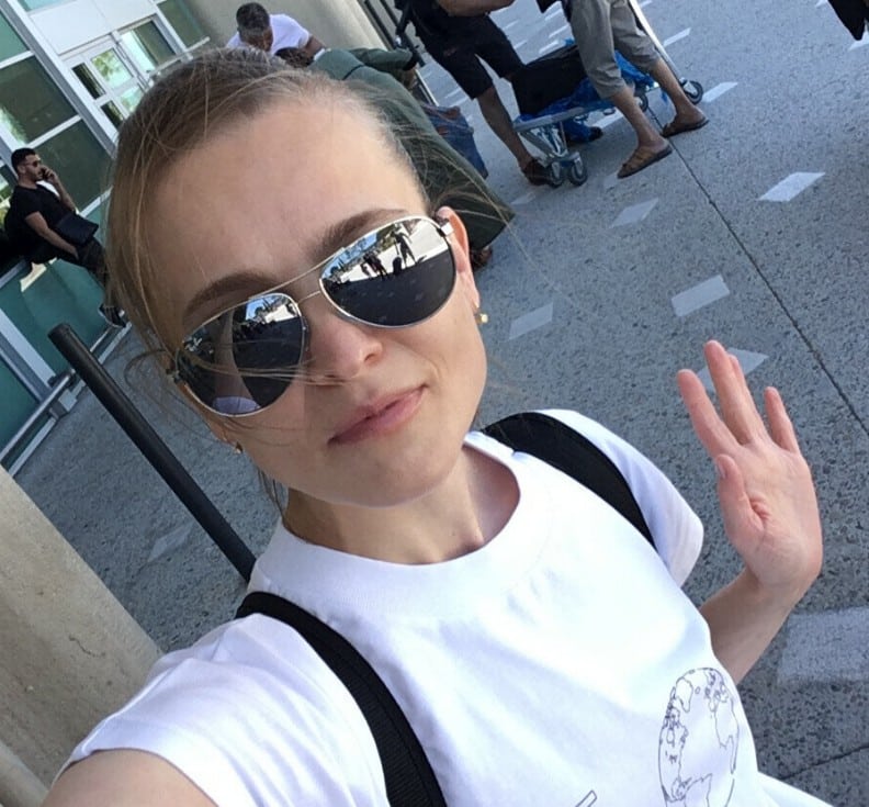ADRIJANA(36)”TRAŽIM DRUŽENJE I VEZU JAVITE MI SE”