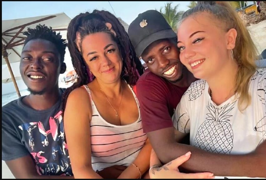 Majka i ćerka uplovile u ljubavnu vezu sa članovima Masai plemena: Umesto ljubavi, osetile su “gorak ukus u ustima”