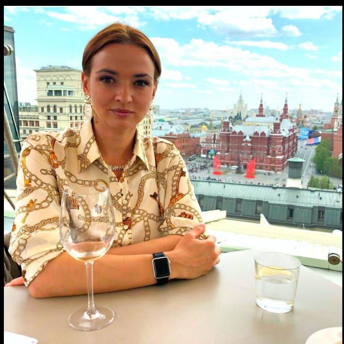 Jovana, 28 godina – Tražim partnera za ozbiljnu vezu, spremna za životnu avanturu