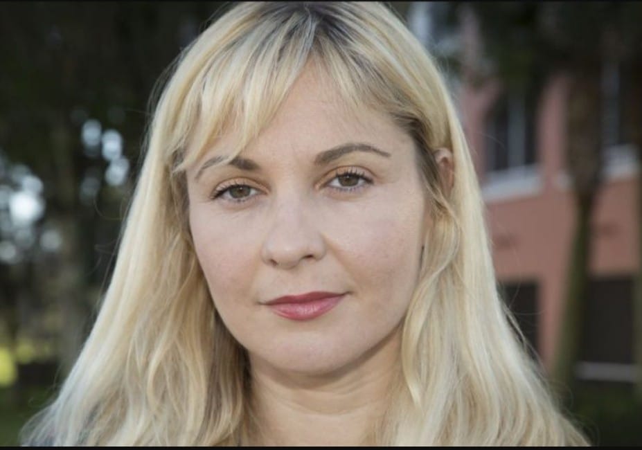 Mama sedela i gledala kako me otac i brat napastvuju pred porodicom: Sad prodajem telo, posle 1 noći želela sam da umrem