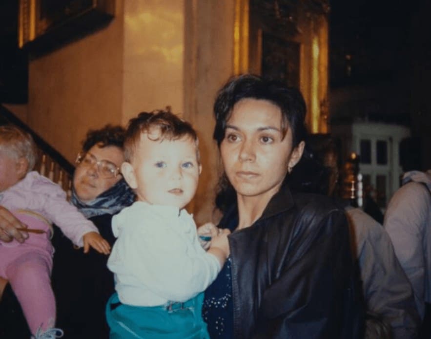 Rodila sam blizance, a DNK test je otkrio nešto zbog čega i danas drhtim – NADAM SE DA MUZ NIKAD NECE SAZNATI!“